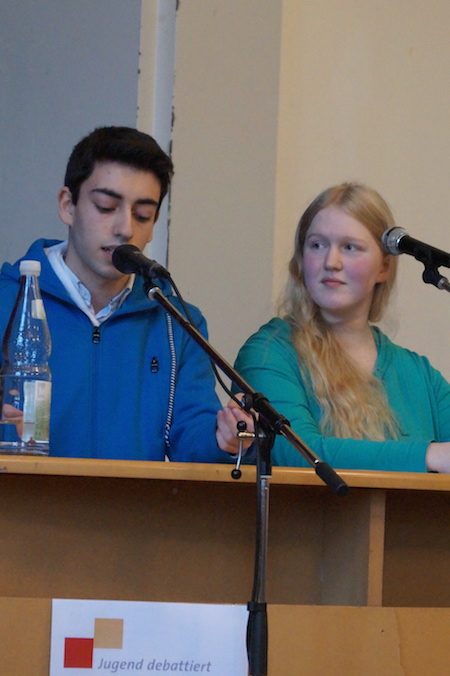 Pierre Catrais und Maike Mayer vertreten die Contraseite